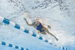 FINIS Hydro Hip 13 FINIS Hydro Hip -Swim Gear Central 1.05.007 image usage 29