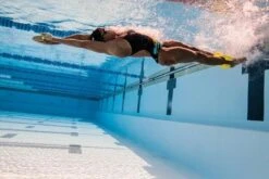 FINIS Axis Buoy -Swim Gear Central 1.05.041 image usage 28