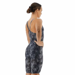 TYR Female 2.0 Avictor Supernova Closed Back Race Suit 6 TYR Female 2.0 Avictor Supernova Closed Back Race Suit -Swim Gear Central AESTC6A 001 alt05