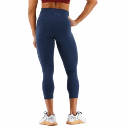 TYR GYM Women’s Total Eclipse High Rise 3/4 Leggings -Swim Gear Central FTTMRS3A 933 main02
